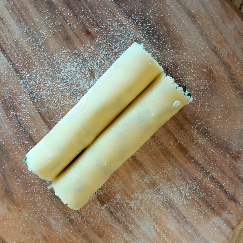 Cannelloni - Available in a variety of fillings - 7 pieces